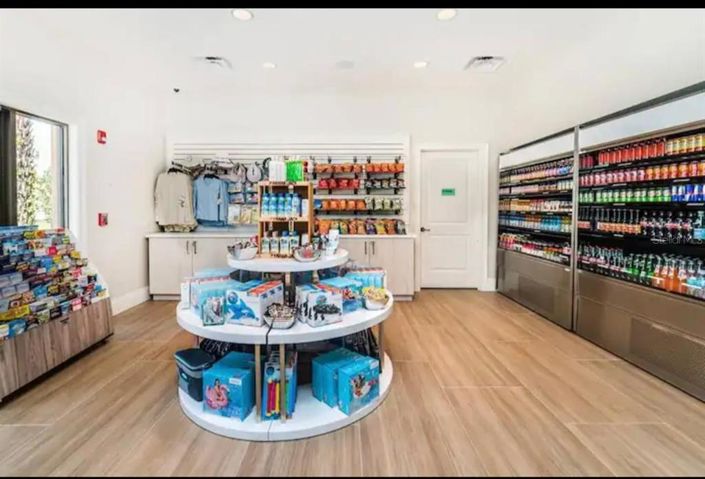 Image No.50-6 Bed Property for sale