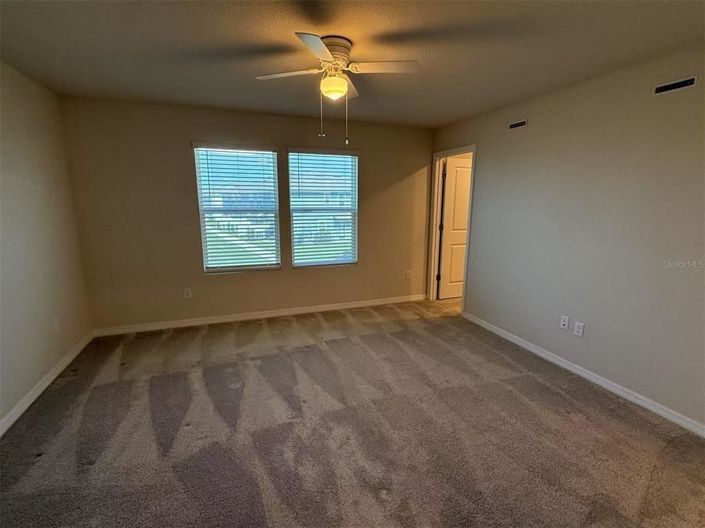 Image No.17-3 Bed Townhouse for sale