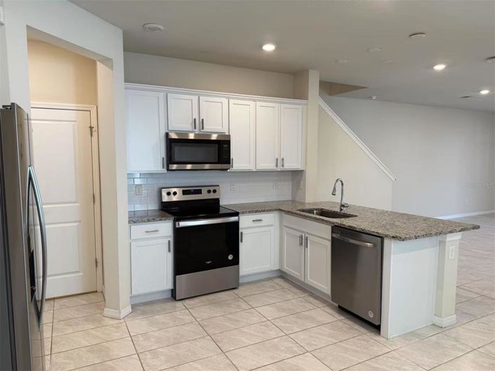 Image No.4-3 Bed Townhouse for sale