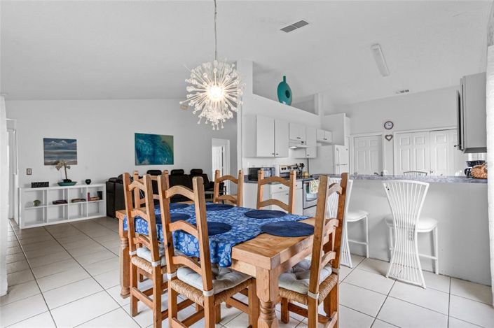 Image No.11-4 Bed Property for sale