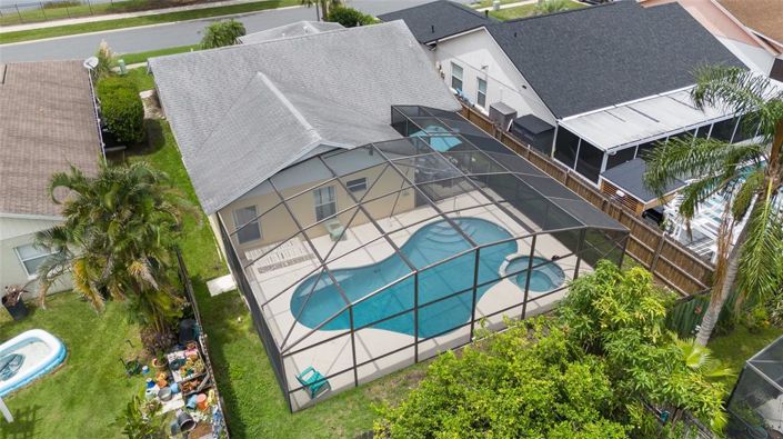 Image No.32-4 Bed Property for sale