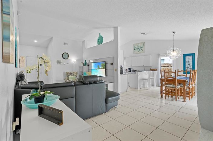 Image No.9-4 Bed Property for sale