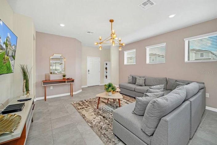 Image No.3-5 Bed Property for sale