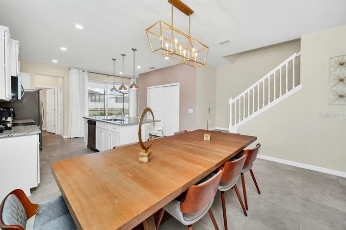 Image No.6-5 Bed Property for sale