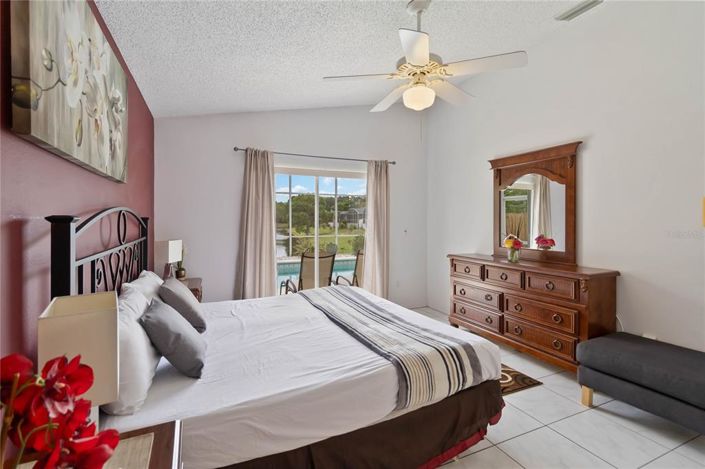 Image No.15-Propriété de 4 chambres à vendre à Kissimmee