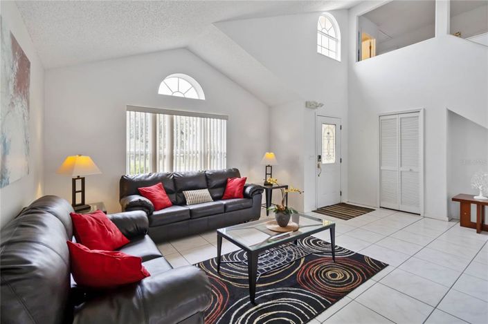 Image No.7-Propriété de 4 chambres à vendre à Kissimmee