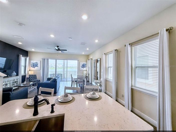 Image No.8-Propriété de 3 chambres à vendre à Kissimmee