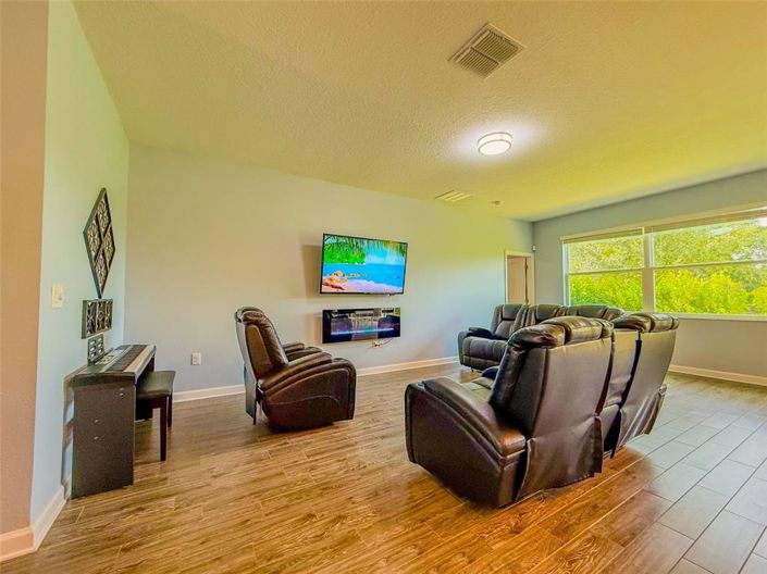 Image No.31-4 Bed Property for sale