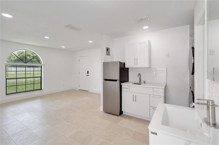 Image No.22-5 Bed Property for sale