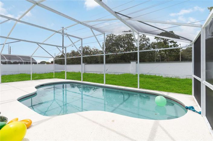 Image No.3-5 Bed Property for sale