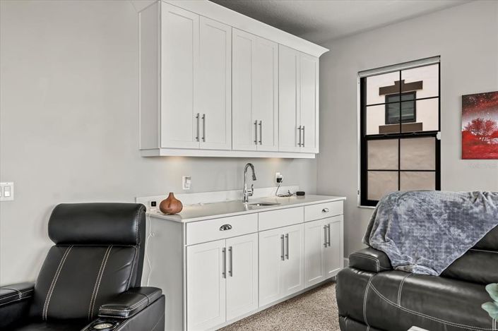 Image No.45-4 Bed Property for sale