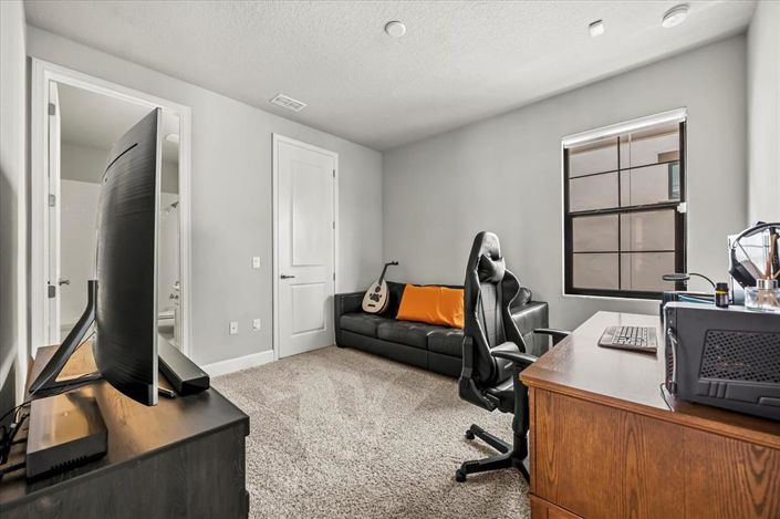 Image No.47-4 Bed Property for sale