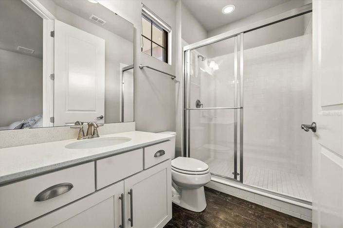 Image No.55-4 Bed Property for sale