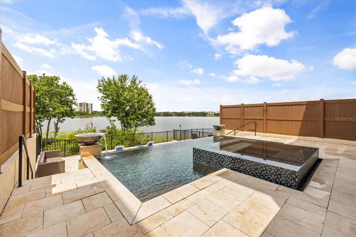 Image No.57-4 Bed Property for sale