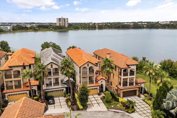 Image No.72-4 Bed Property for sale