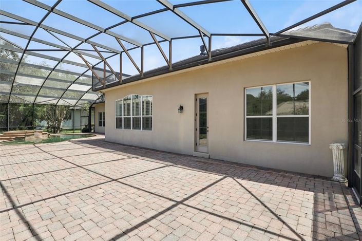 Image No.47-5 Bed Property for sale