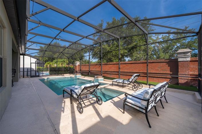 Image No.33-4 Bed Property for sale