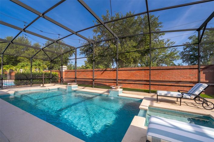 Image No.35-4 Bed Property for sale