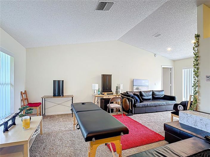 Image No.10-Propriété de 3 chambres à vendre à Kissimmee