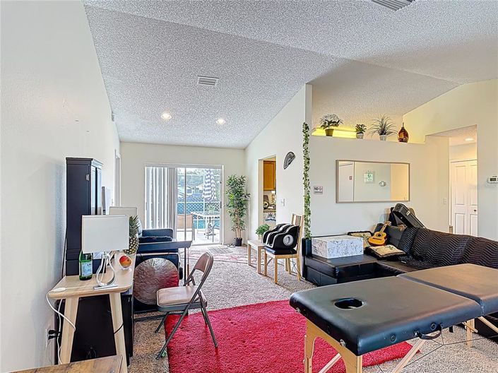 Image No.8-Propriété de 3 chambres à vendre à Kissimmee