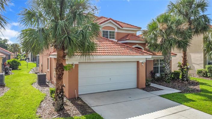 Image No.2-5 Bed Property for sale