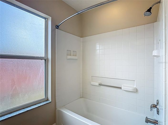 Image No.42-5 Bed Property for sale