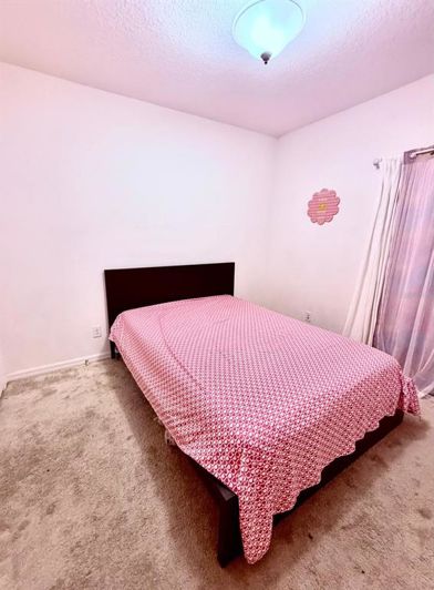 Image No.14-4 Bed Property for sale