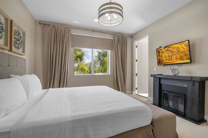 Image No.22-4 Bed Townhouse for sale