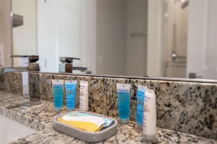 Image No.24-4 Bed Townhouse for sale