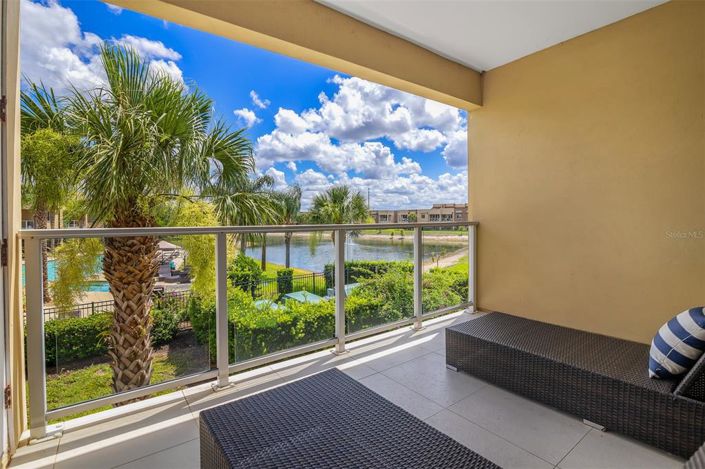 Image No.26-4 Bed Townhouse for sale