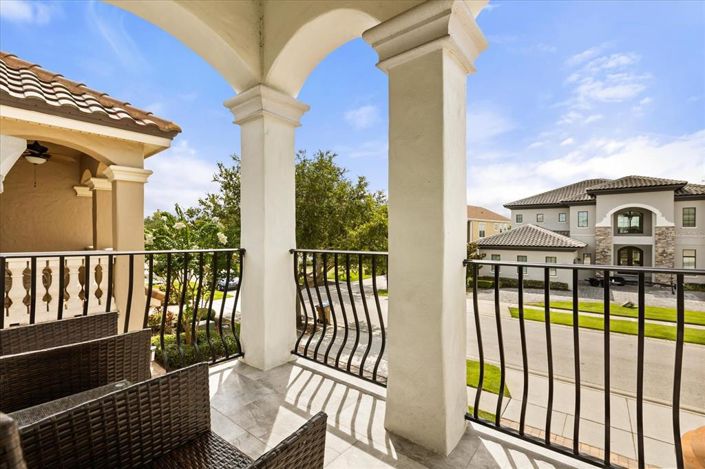 Image No.41-5 Bed Property for sale