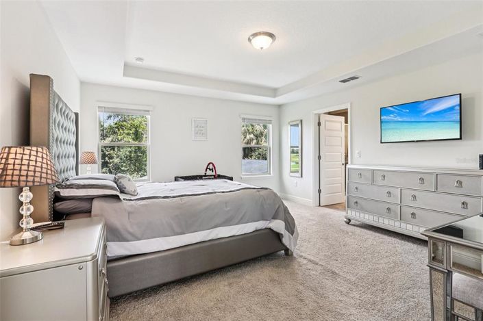 Image No.20-5 Bed Property for sale