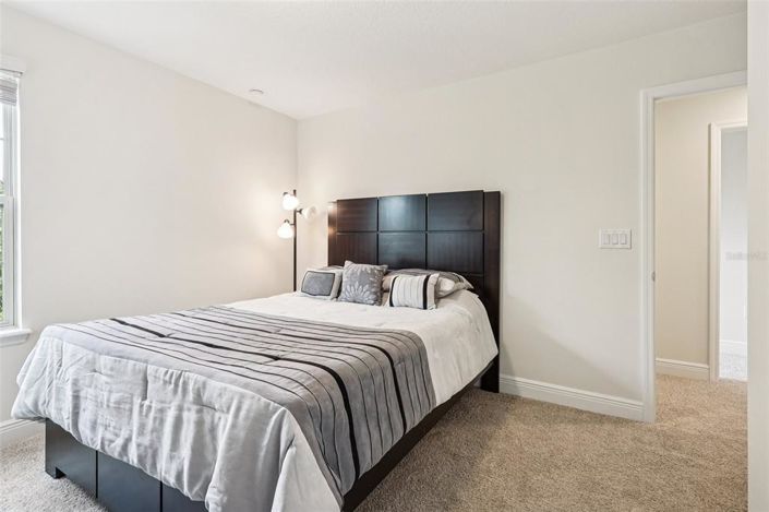 Image No.26-5 Bed Property for sale