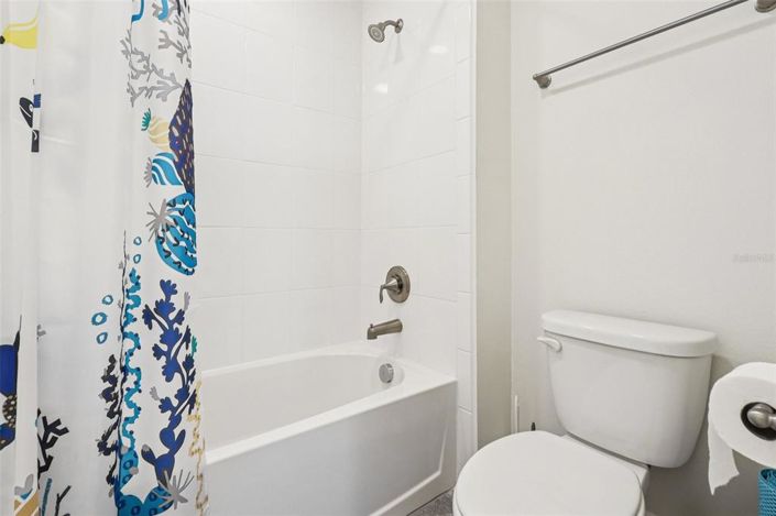 Image No.35-5 Bed Property for sale