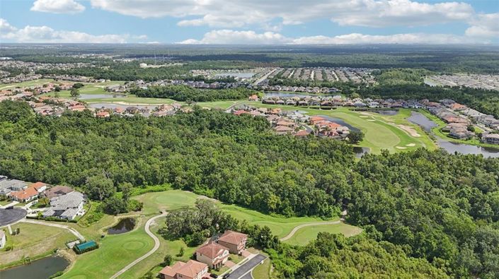 Image No.55-5 Bed Property for sale