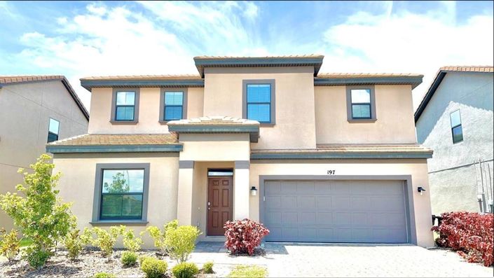 Image No.1-6 Bed Property for sale