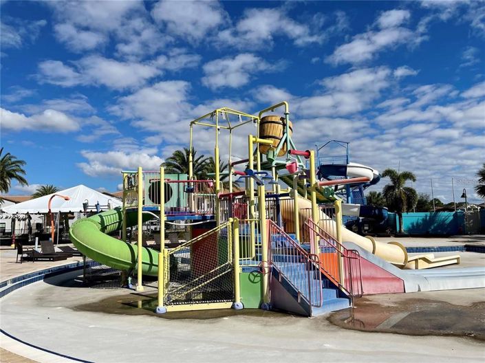 Image No.16-Propriété de 6 chambres à vendre à Haines City