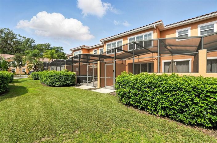 Image No.27-2 Bed Townhouse for sale