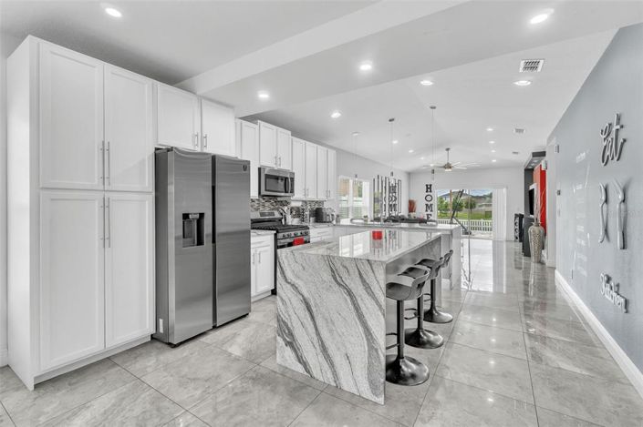 Image No.8-Propriété de 4 chambres à vendre à Kissimmee