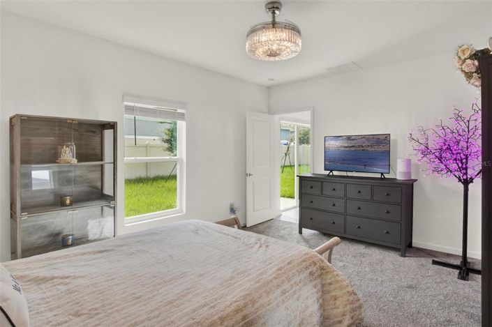 Image No.12-3 Bed Property for sale