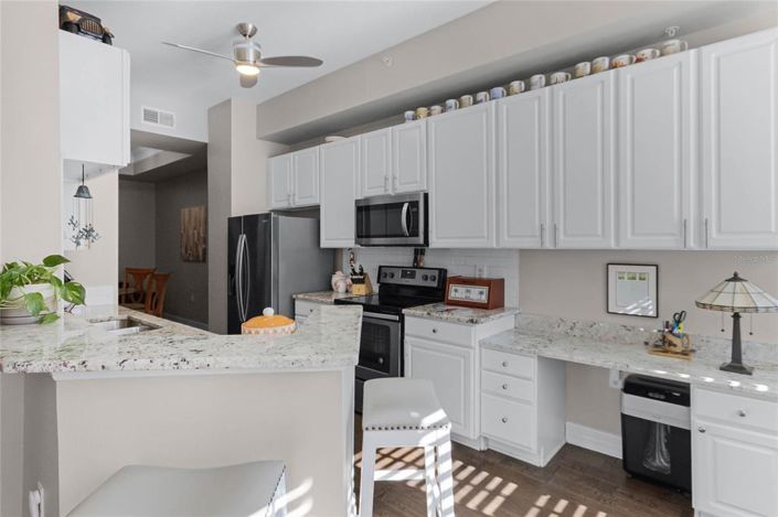 Image No.5-1 Bed Property for sale