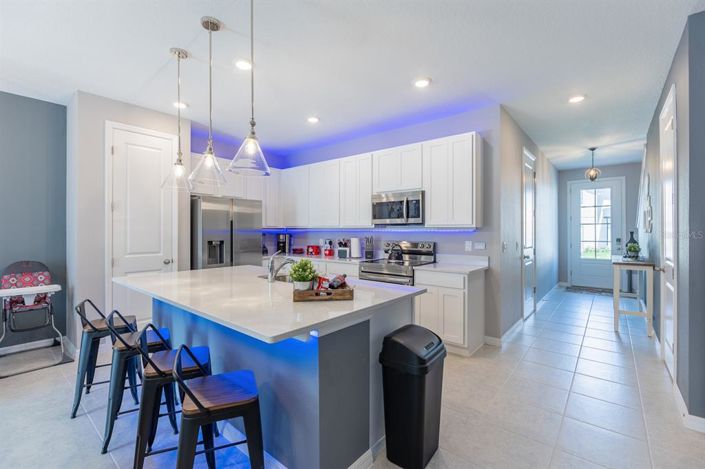 Image No.11-3 Bed Townhouse for sale