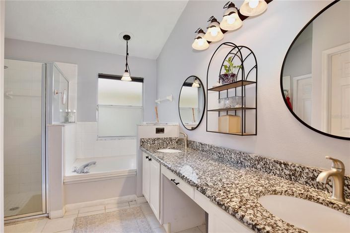 Image No.15-4 Bed Property for sale