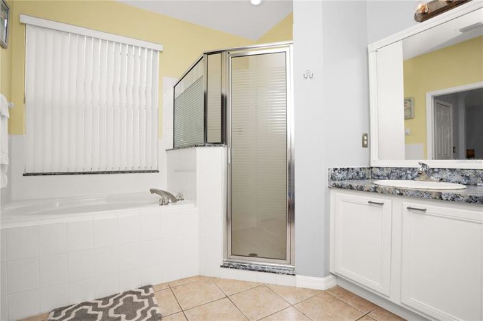 Image No.22-4 Bed Property for sale