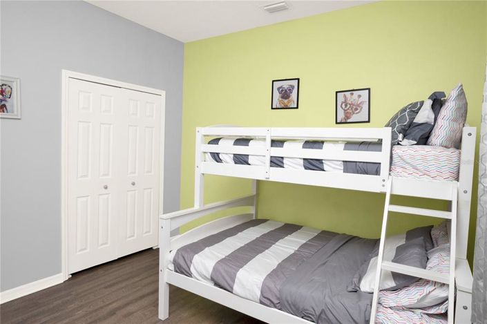 Image No.30-4 Bed Property for sale