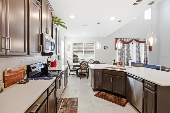 Image No.9-Propriété de 5 chambres à vendre à Kissimmee