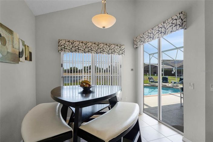 Image No.14-5 Bed Property for sale