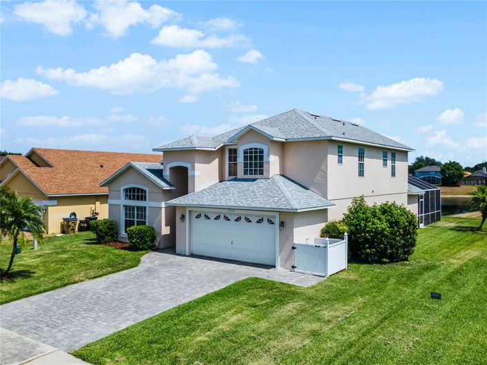 Image No.2-5 Bed Property for sale