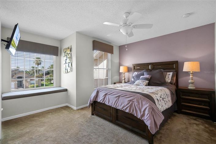 Image No.23-5 Bed Property for sale