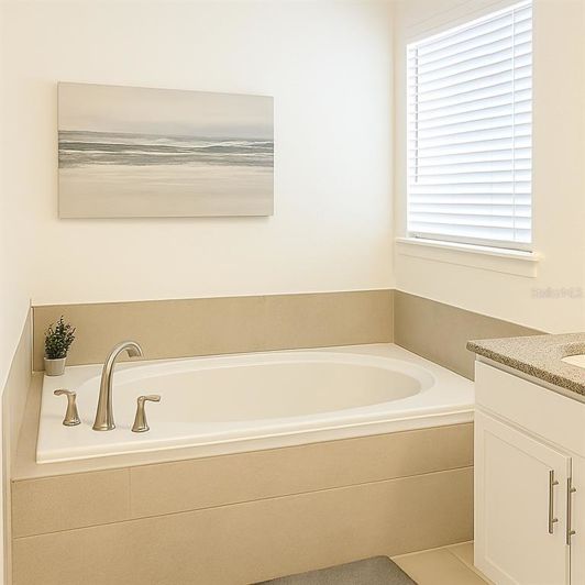 Image No.23-5 Bed Property for sale